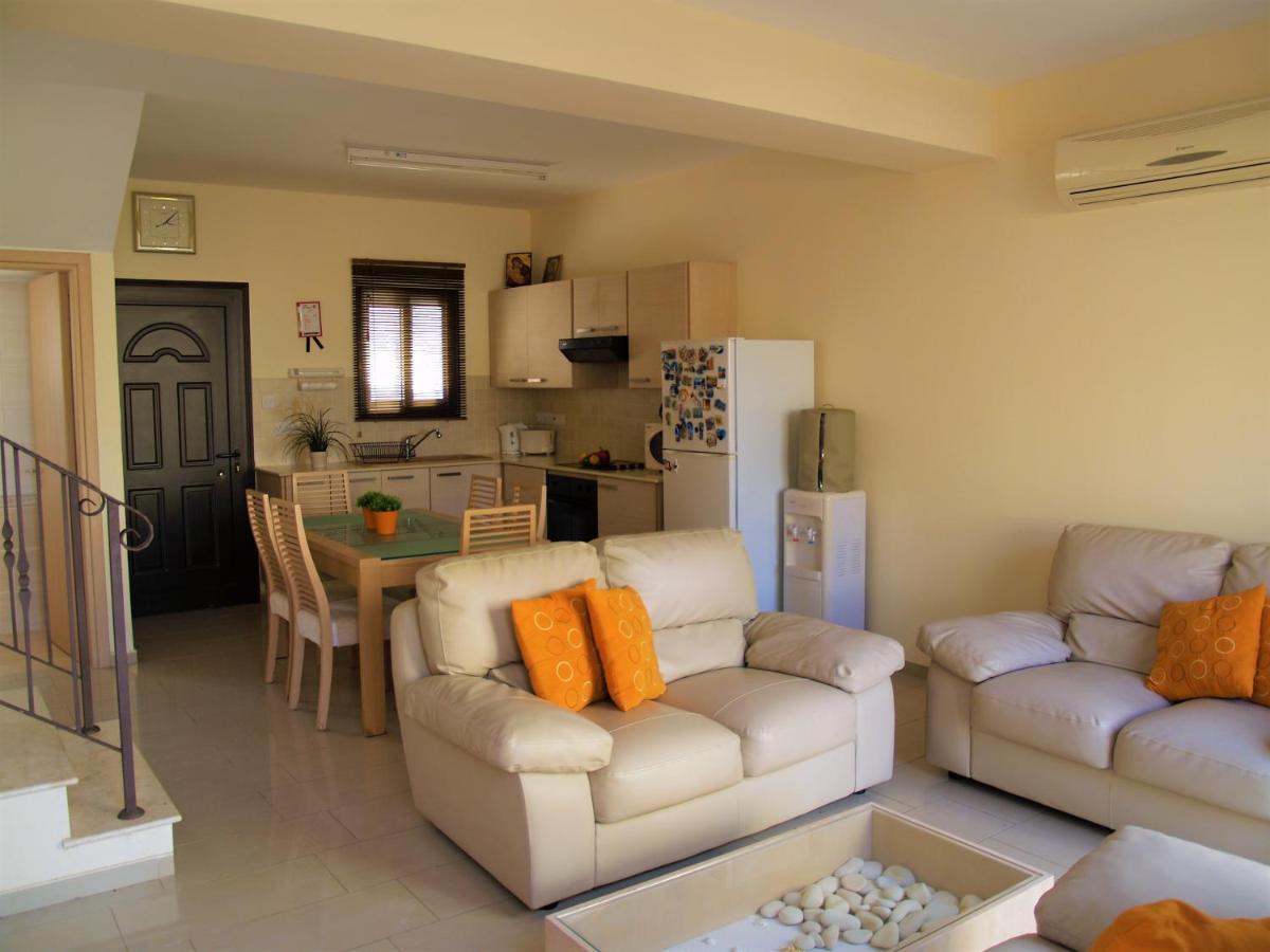 Kyklades Resort & Spa Paralimni Exterior foto