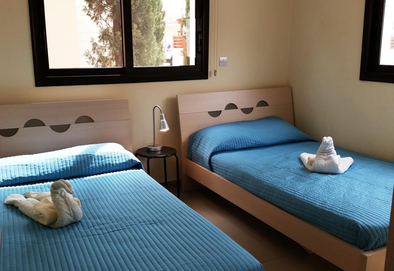 Kyklades Resort & Spa Paralimni Exterior foto